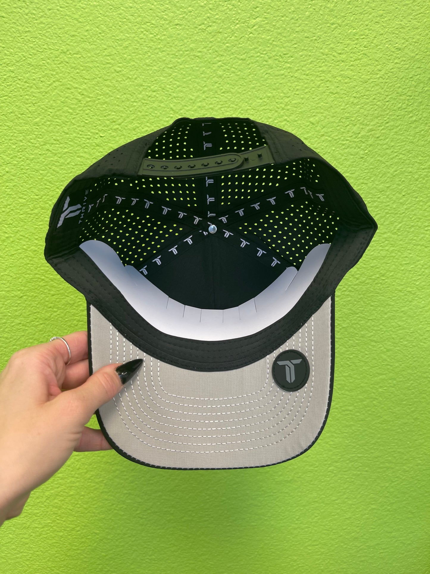 THRIVE Hat- Camo